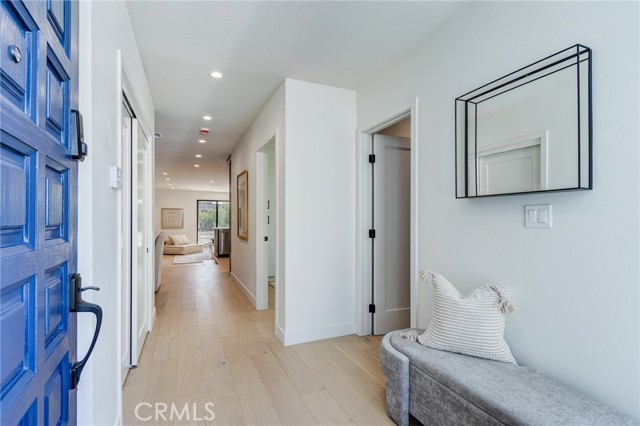 Detail Gallery Image 9 of 74 For 11919 Mayfield, Los Angeles,  CA 90049 - 3 Beds | 3 Baths