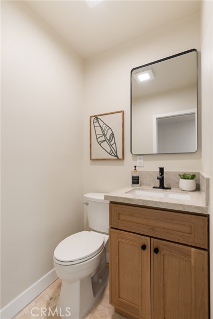 Detail Gallery Image 15 of 28 For 13601 Carrol Way, Tustin,  CA 92870 - 4 Beds | 2/1 Baths