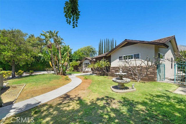 451 W FOOTHILL Boulevard, Arcadia CA: https://media.crmls.org/medias/14d13e79-3f2f-496a-a634-85b74cd80545.jpg