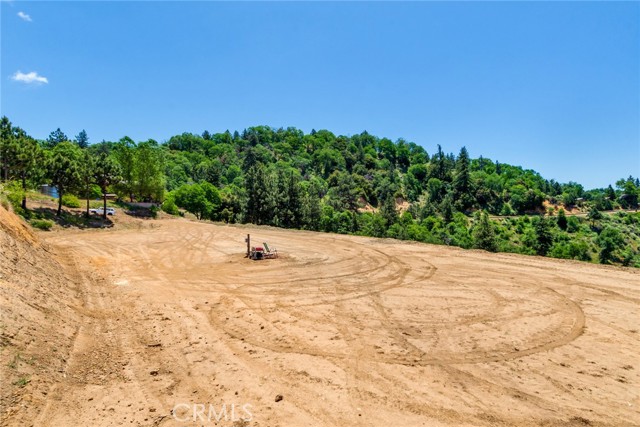 0 Pine Bench Road, Yucaipa CA: https://media.crmls.org/medias/14d23e09-a39b-4f12-b136-316b0e371e36.jpg