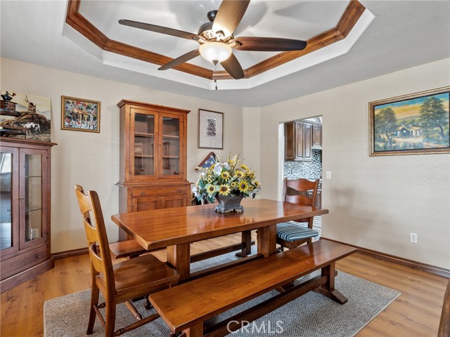 Detail Gallery Image 14 of 57 For 13991 Jicarilla Rd, Apple Valley,  CA 92307 - 4 Beds | 3 Baths