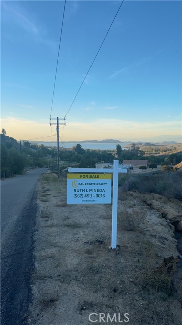 Detail Gallery Image 2 of 16 For 29620 Broadview, Lake Mathews,  CA 92570 - – Beds | – Baths