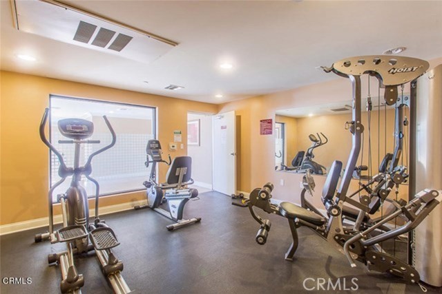 6938 Laurel Canyon Boulevard, North Hollywood CA: https://media.crmls.org/medias/14d40530-7640-461d-9e85-f5db0430fbf9.jpg