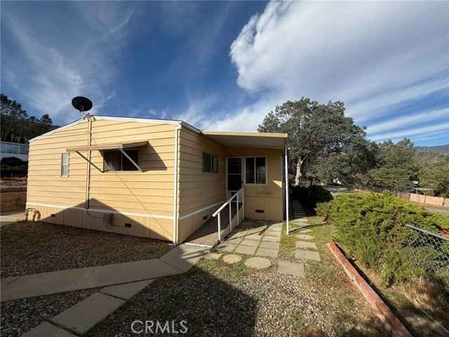 Detail Gallery Image 14 of 33 For 101 Jones Street, Bodfish,  CA 93205 - 2 Beds | 2 Baths