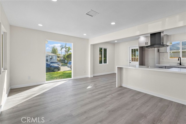 Detail Gallery Image 5 of 39 For 6733 Candace, Pico Rivera,  CA 90660 - 5 Beds | 2 Baths