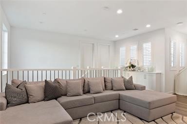 Detail Gallery Image 22 of 71 For 20732 W Beech Circle, Porter Ranch,  CA 91326 - 4 Beds | 3 Baths