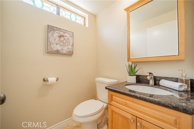 811 Oceanhill Drive, Huntington Beach CA: https://media.crmls.org/medias/14d817af-5643-4abe-8dbc-3317770a26dd.jpg