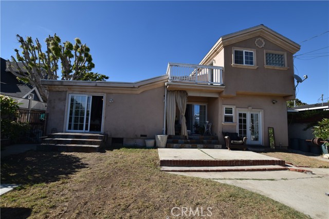 2608 Fisk Lane, Redondo Beach, California 90278, 4 Bedrooms Bedrooms, ,3 BathroomsBathrooms,Residential,Sold,Fisk,SB22168257