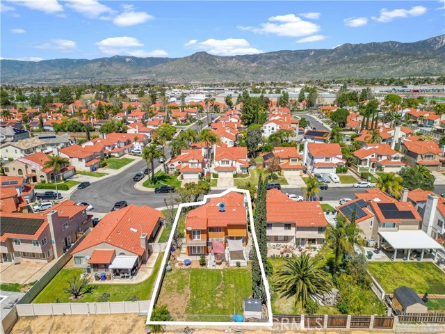 Detail Gallery Image 4 of 30 For 30639 3rd Ave, Redlands,  CA 92374 - 4 Beds | 2/1 Baths