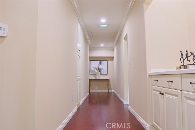 251 W Le Roy Avenue, Arcadia CA: https://media.crmls.org/medias/14dce6db-dc83-45e9-b5ce-d164db58ca1d.jpg