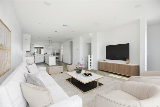 Detail Gallery Image 8 of 36 For 2533 Academy St, El Monte,  CA 91733 - 4 Beds | 3/1 Baths