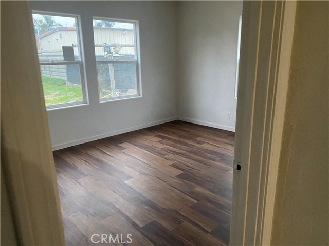 Detail Gallery Image 7 of 14 For 2728 Kentucky, Bakersfield,  CA 93306 - 2 Beds | 1 Baths