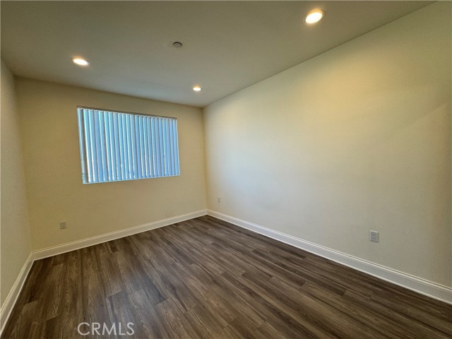 Detail Gallery Image 24 of 32 For 14934 Burbank Bld #302,  Sherman Oaks,  CA 91411 - 2 Beds | 2 Baths