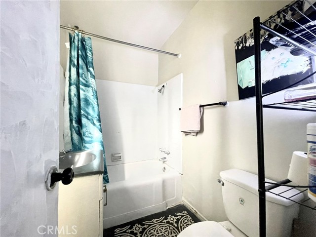 Detail Gallery Image 14 of 14 For 611 615 E Acacia Ave, Glendale,  CA 91205 - – Beds | – Baths