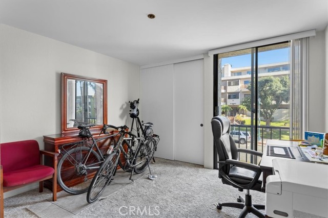 555 Esplanade, Redondo Beach, California 90277, 2 Bedrooms Bedrooms, ,2 BathroomsBathrooms,Residential,Sold,Esplanade,SB23223836