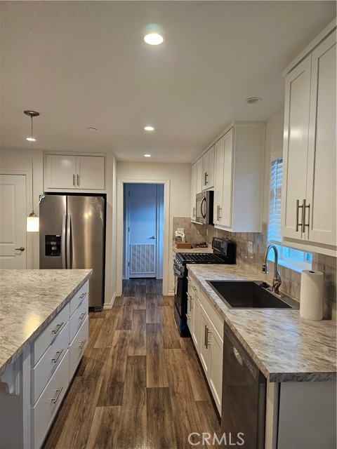 18660 Tereticornis Avenue, Lake Elsinore CA: https://media.crmls.org/medias/14df48ff-8551-466a-bfc1-7709c4be2d16.jpg