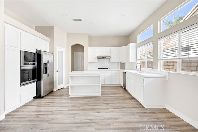 Detail Gallery Image 19 of 54 For 1756 Seven Hills, Hemet,  CA 92545 - 3 Beds | 3 Baths