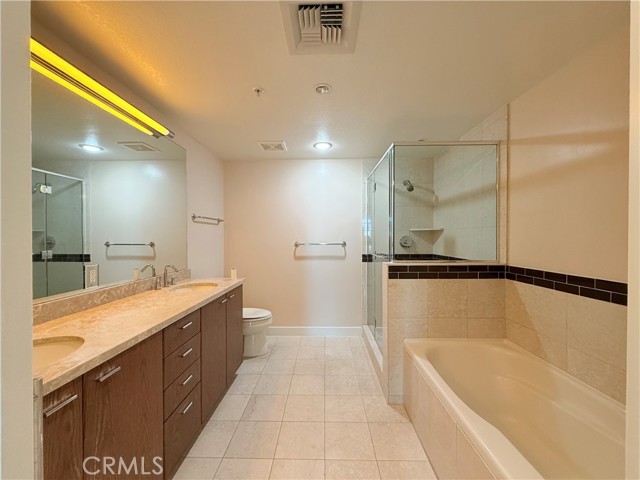 Detail Gallery Image 7 of 8 For 3141 Michelson Drive #603,  Irvine,  CA 92612 - 2 Beds | 2 Baths