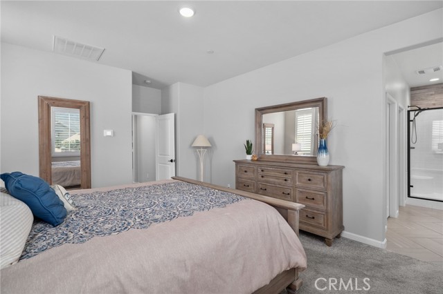16076 Pesaro Lane, Fontana CA: https://media.crmls.org/medias/14e11c56-0d5e-4ffc-b1cb-0f5dad015845.jpg