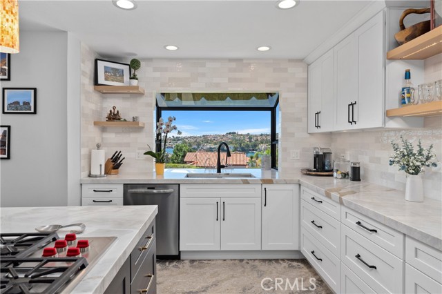 22685 Barlovento, Mission Viejo CA: https://media.crmls.org/medias/14e2c708-ab0f-4a6c-9bd2-935f16087998.jpg