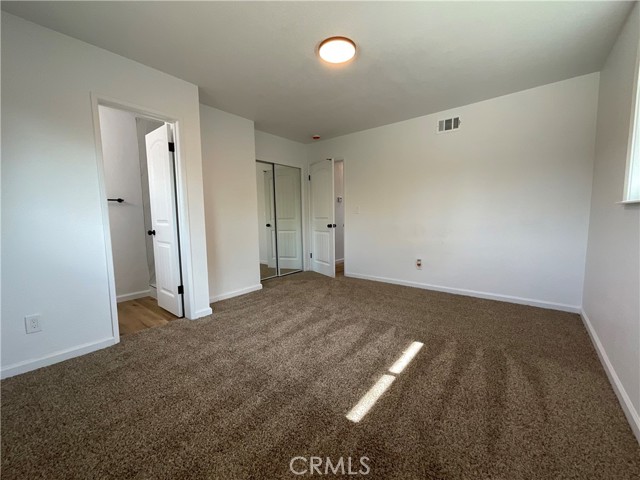 Detail Gallery Image 17 of 22 For 17532 Pine Ave, Fontana,  CA 92335 - 3 Beds | 2 Baths