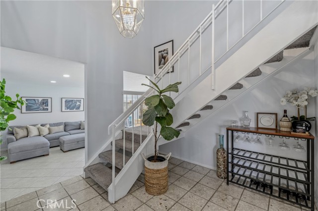 Image 5 of 60 For 4395 Avenida Carmel