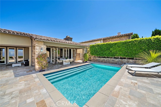 39 Sarteano Dr., Newport Coast CA: https://media.crmls.org/medias/14e3c9b1-8970-4e41-92f8-91519a4c7cc2.jpg