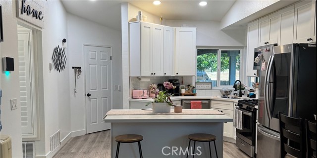 Detail Gallery Image 8 of 8 For 23919 Mark Twain, Moreno Valley,  CA 92557 - 2 Beds | 1 Baths
