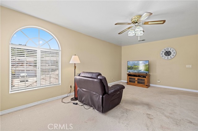 Detail Gallery Image 28 of 35 For 28519 Applewood Ln, Castaic,  CA 91384 - 3 Beds | 2/1 Baths