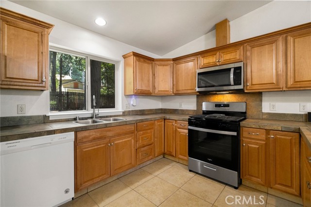 Detail Gallery Image 18 of 52 For 6580 Perry Rd, Magalia,  CA 95954 - 3 Beds | 2 Baths