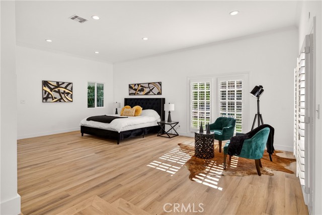 Detail Gallery Image 15 of 30 For 11814 Hesby St, Valley Village,  CA 91606 - 4 Beds | 2 Baths