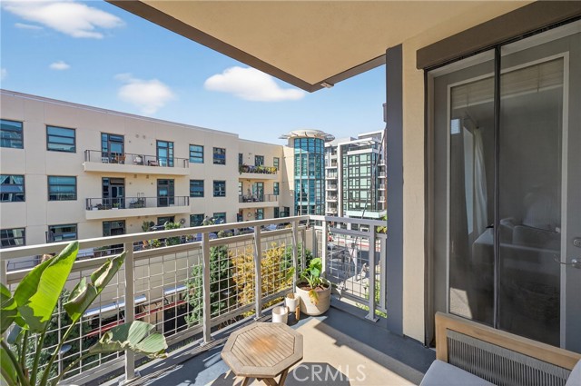 Detail Gallery Image 43 of 46 For 150 the Promenade #415,  Long Beach,  CA 90802 - 2 Beds | 2 Baths