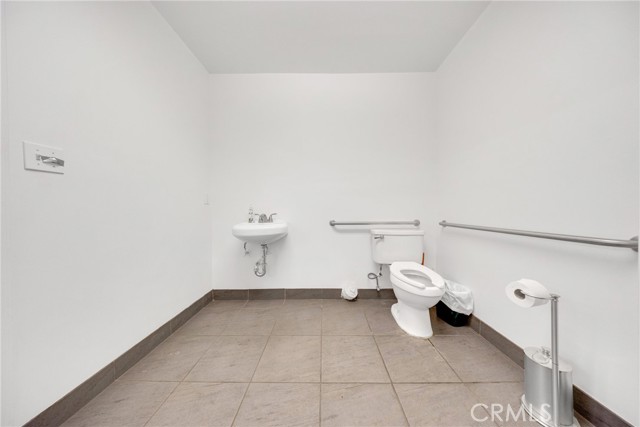 118 E Live Oak Avenue, Arcadia, California 91006, ,Commercial Sale,For Sale,118 E Live Oak Avenue,CRAR25082626