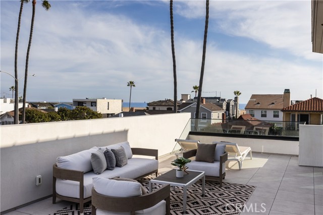 Detail Gallery Image 29 of 35 For 502 W Balboa Blvd, Newport Beach,  CA 92661 - 3 Beds | 3/1 Baths