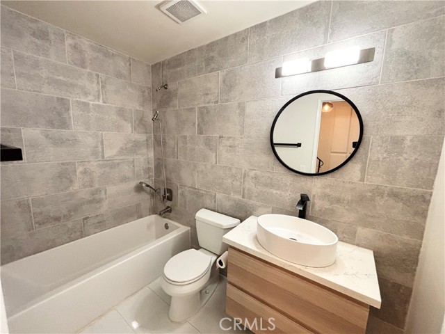 Detail Gallery Image 13 of 21 For 1709 Avenida Selva, Fullerton,  CA 92833 - 2 Beds | 2 Baths