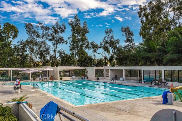 5185 Duenas, Laguna Woods CA: https://media.crmls.org/medias/14e5b435-c6b4-40ad-8ef7-ef8e11b3464b.jpg
