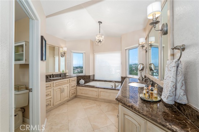 2151 Lyon Avenue, Riverside CA: https://media.crmls.org/medias/14e61105-d0e9-4d49-8920-5049abb2251e.jpg
