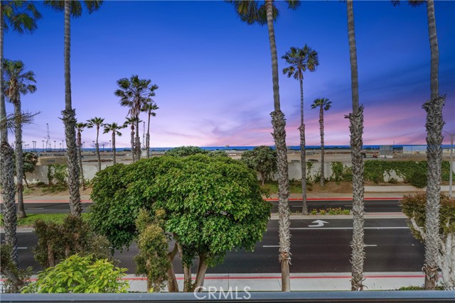 Detail Gallery Image 53 of 58 For 19481 Riverdale Ln, Huntington Beach,  CA 92648 - 3 Beds | 2/1 Baths