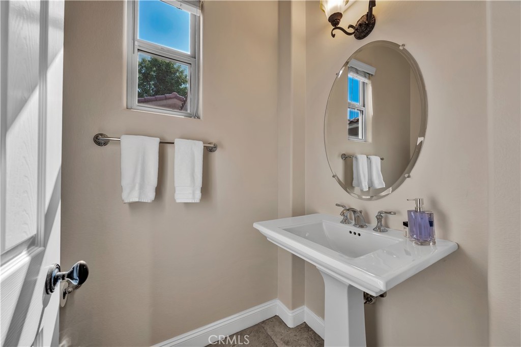 MLS #OC24164197 img 60