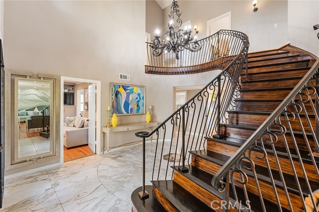 5005 Delita Place, Woodland Hills CA: https://media.crmls.org/medias/14e6e76f-8af9-4485-a27b-0559cb90019d.jpg