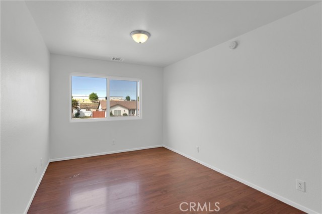 Detail Gallery Image 19 of 44 For 12421 Spring Valley Pkwy, Victorville,  CA 92395 - 4 Beds | 3 Baths