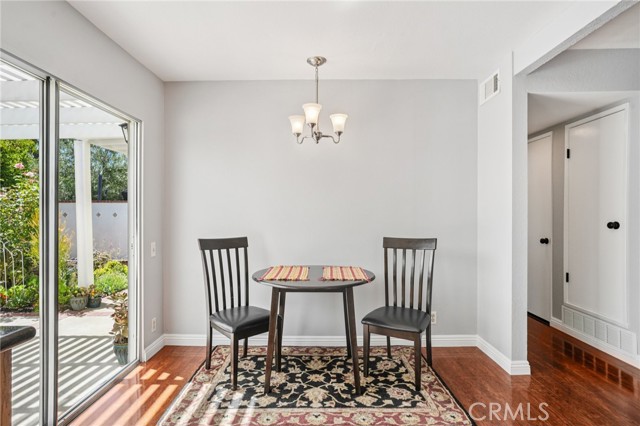 23441 Via Ronda, Mission Viejo CA: https://media.crmls.org/medias/14e8f237-49c3-454f-bb23-31c84445a9df.jpg