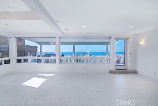 Detail Gallery Image 10 of 61 For 23601 Sidney Bay, Dana Point,  CA 92629 - 3 Beds | 3/1 Baths