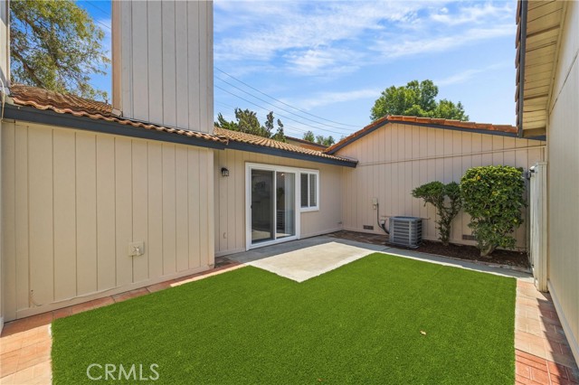 Detail Gallery Image 11 of 19 For 1043 Border Ave, Corona,  CA 92882 - 2 Beds | 2 Baths