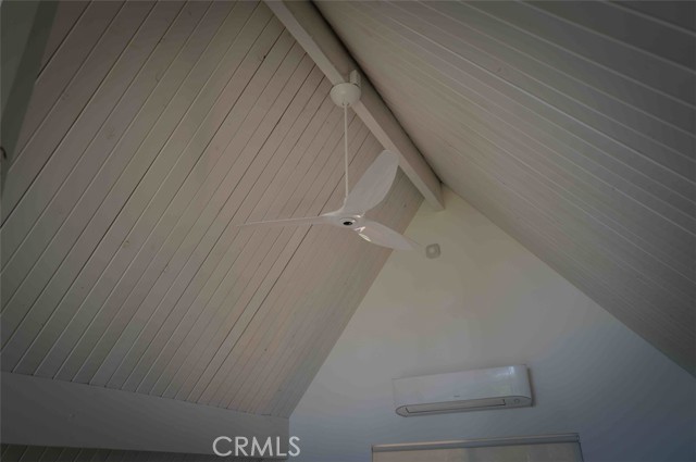 1554 Coyote Court, Big Bear City CA: https://media.crmls.org/medias/14ea5869-3323-4706-8f87-a4f226110f7f.jpg