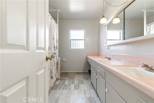 Detail Gallery Image 26 of 35 For 10731 Wright Rd, South Gate,  CA 90280 - 3 Beds | 2 Baths