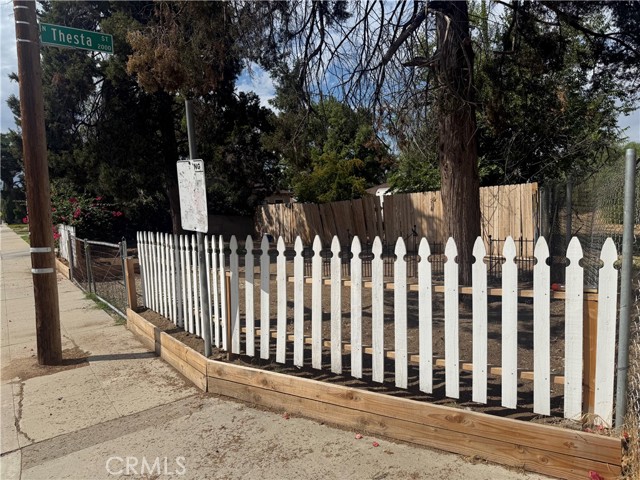 Detail Gallery Image 11 of 11 For 2243 E Cambridge Ave, Fresno,  CA 93703 - – Beds | – Baths