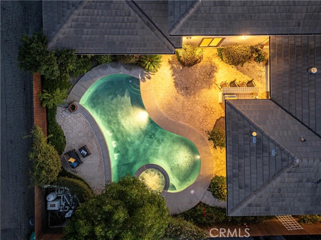 1210 Los Altos Avenue, Long Beach CA: https://media.crmls.org/medias/14ed030a-6deb-4fef-964e-041f4b0b2b81.jpg