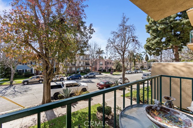 Detail Gallery Image 10 of 47 For 3665 E 1st St #202,  Long Beach,  CA 90803 - 2 Beds | 2 Baths