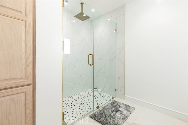 12410 Mclennan Avenue, Granada Hills CA: https://media.crmls.org/medias/14eeacc7-e651-4e13-bf40-bc1dee8501e9.jpg